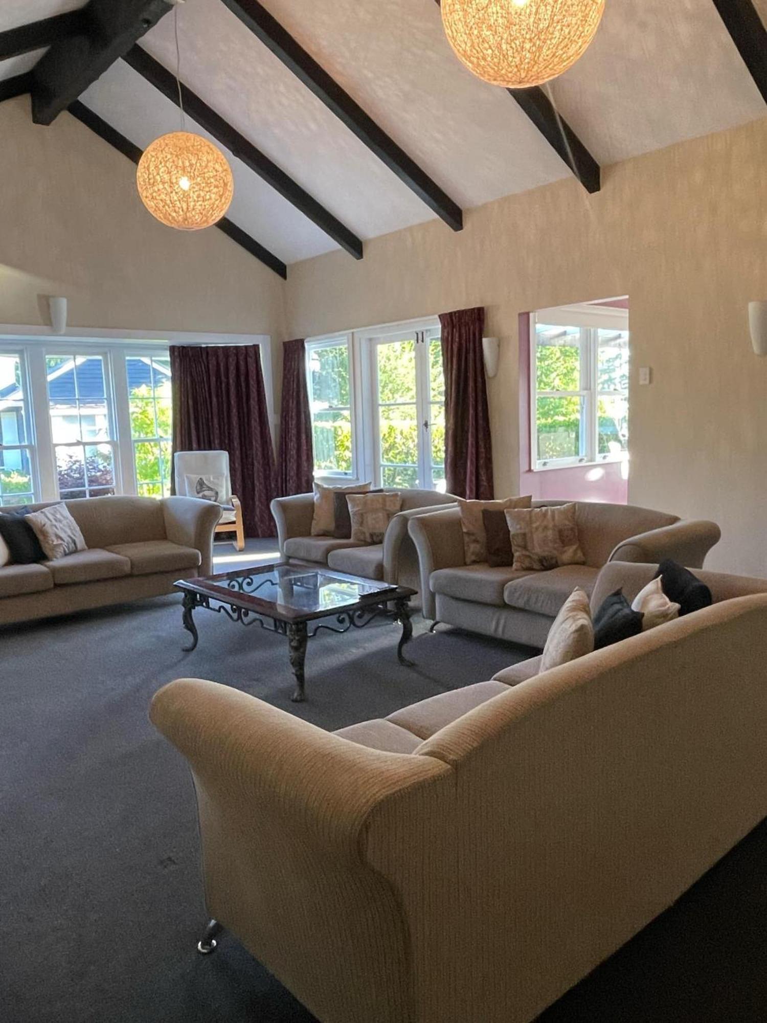 Springfield Rise Lodge - Rotorua Holiday Home Екстериор снимка